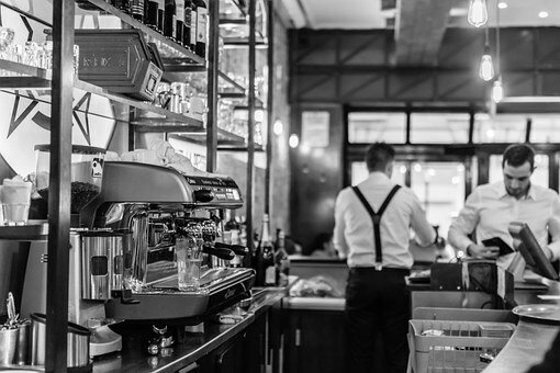 Un ouvrier, actif dans le secteur HoReCa, peut-il obtenir le paiement d’heures supplémentaires après avoir été licencié ?